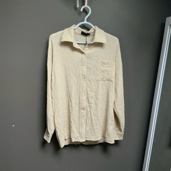 NWT PRETTY LITTLE THING WOMEN'S BLOUSE - Picture 2 of 6